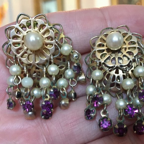 Earrings Vintage Chandelier Gold Pearls Purple Rhi - Picture 6 of 10